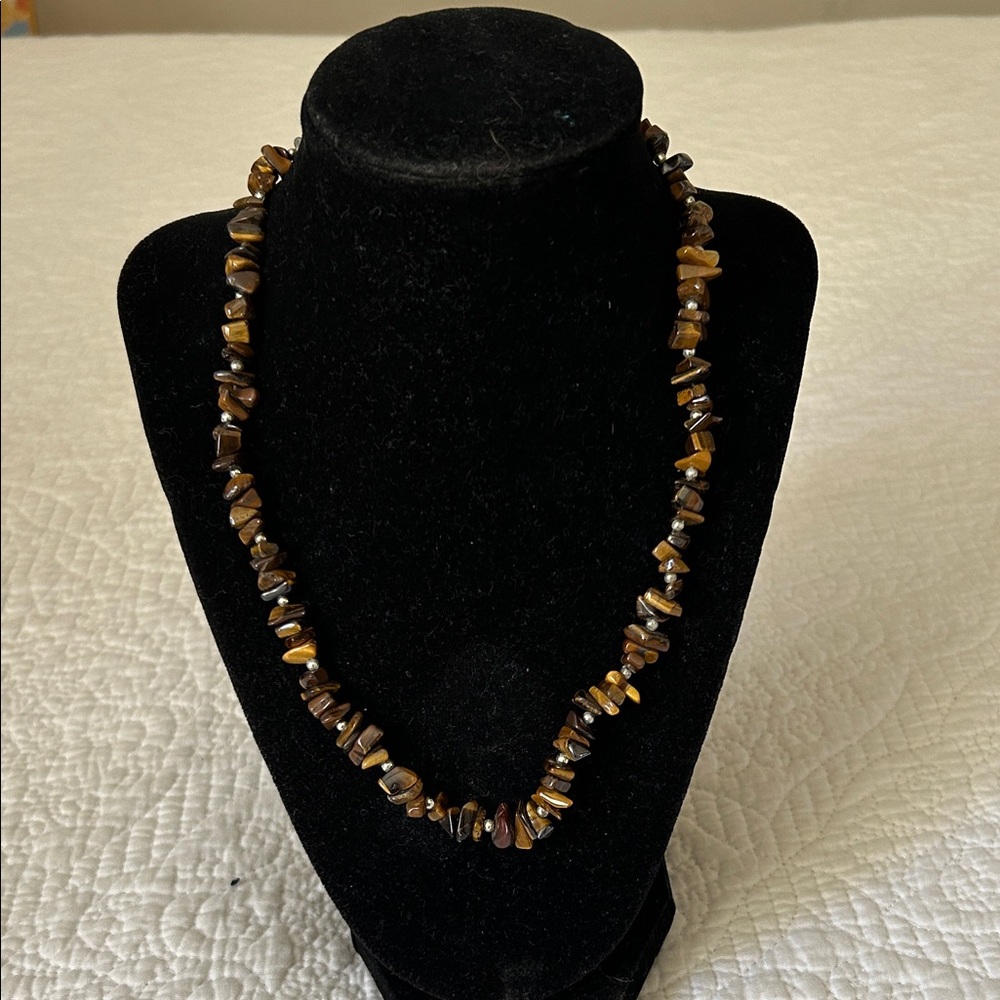 Tiger’s Eye chip and siver beaded Necklace 18”
